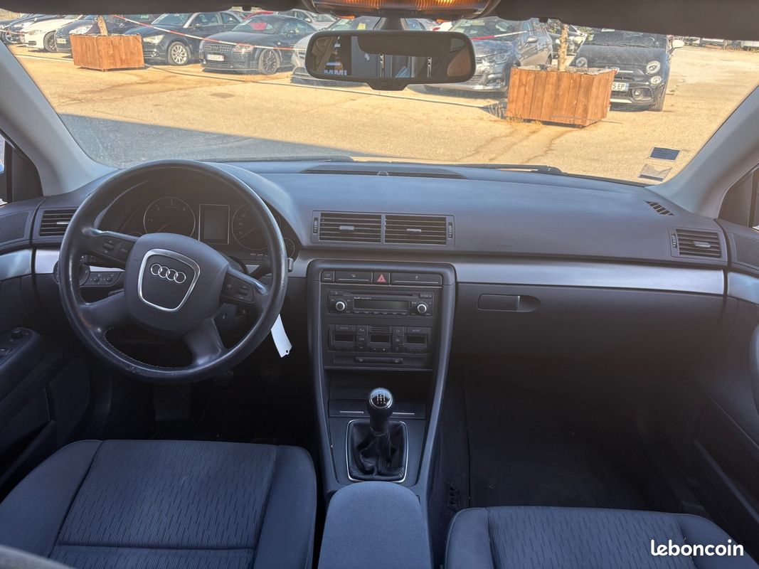 Audi A4 1.9 TDI 115CH (image 8)