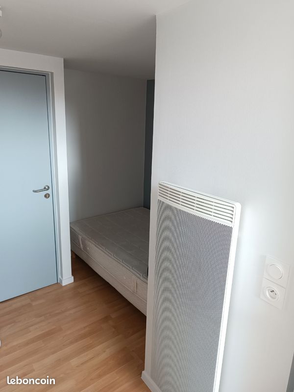 Appartement 1 pièce 14 m² · à Voiron · 14 m² · 280 €/mois
