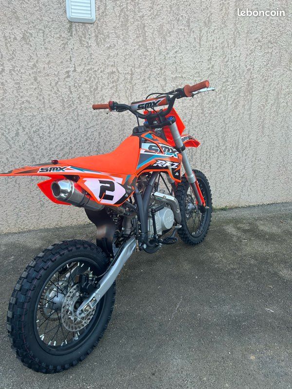 Dirt 150 RFZ grand roue Motos