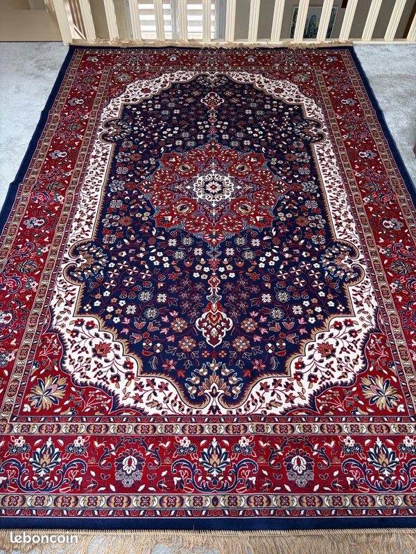 Tapis de prière Ispahan en laine et soie, Iran, 3ème quart d