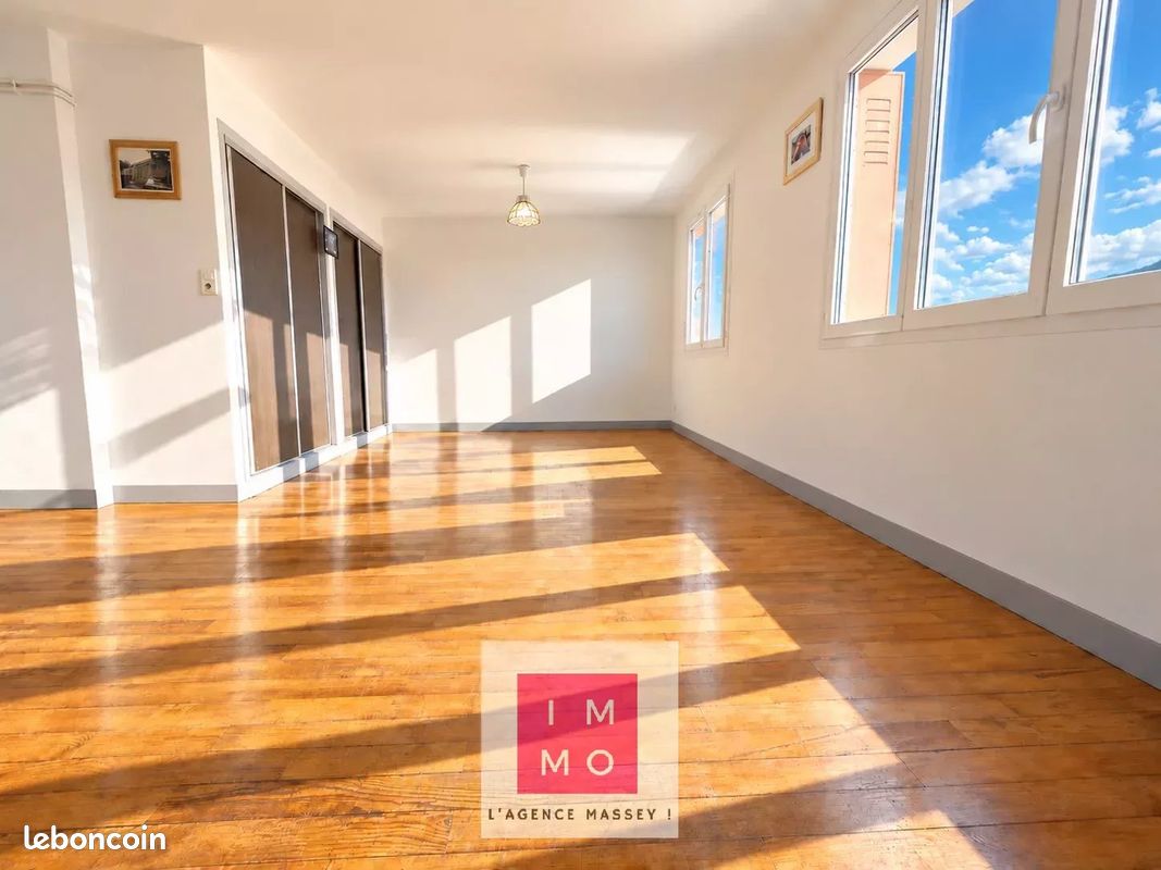 Appartement 5 pièces 64 m² · à Tarbes · 64 m² · 109 000 €