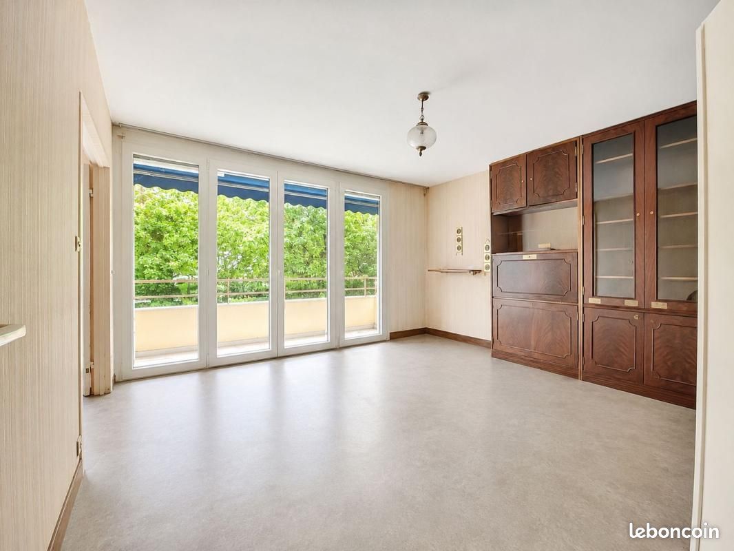 Appartement 4 pièces 80 m² · à Chenôve · 80 m² · 77 000 €