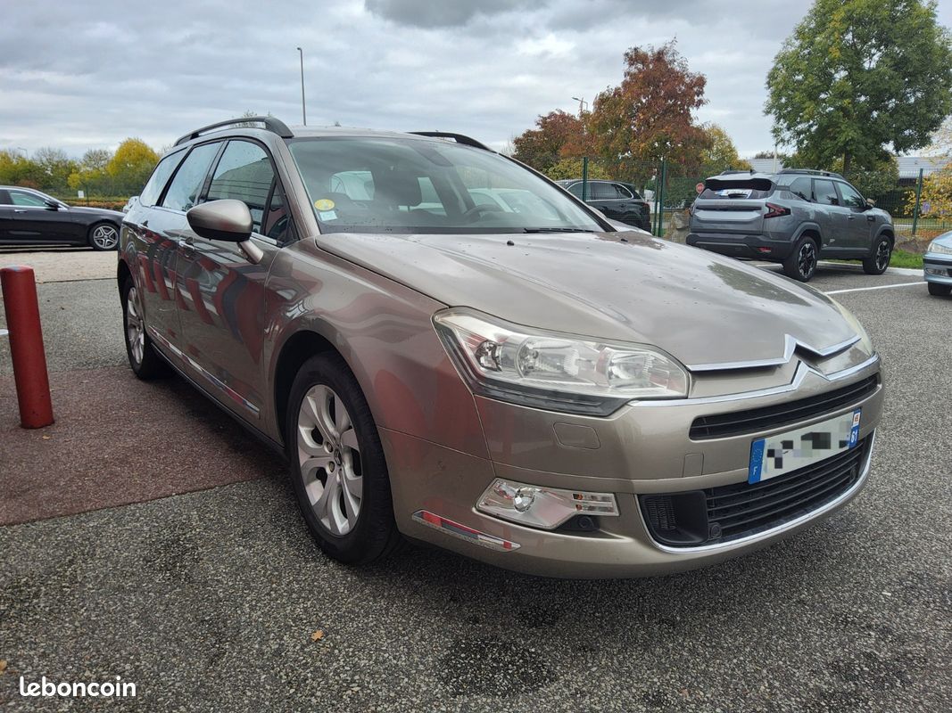 CITROEN C5 TOURER e-HDi 110 Airdream Millenium BMP6 (image 2)