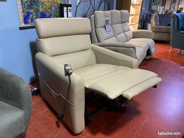 GARANTIE 180 KILOS Releveur XXXL MILA 2 MOTEURS relax LEVE-PERSONNE ELECTRIQUE TRANSAT agréé sécu IT (image 4)