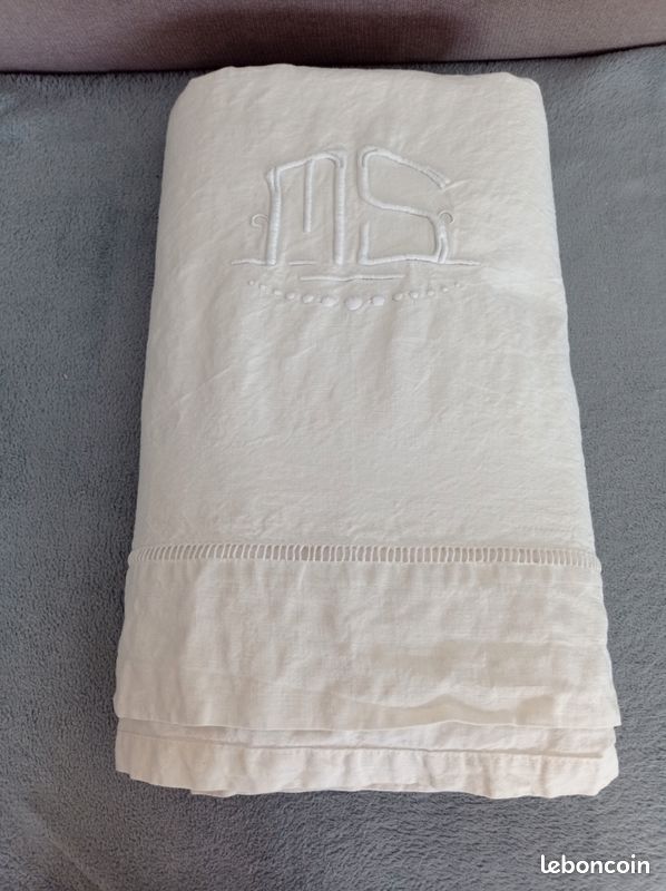 Grand Drap Ancien Brodé Main - Métis Blanc Cassé - 260x220 Cm - Monogramme MS