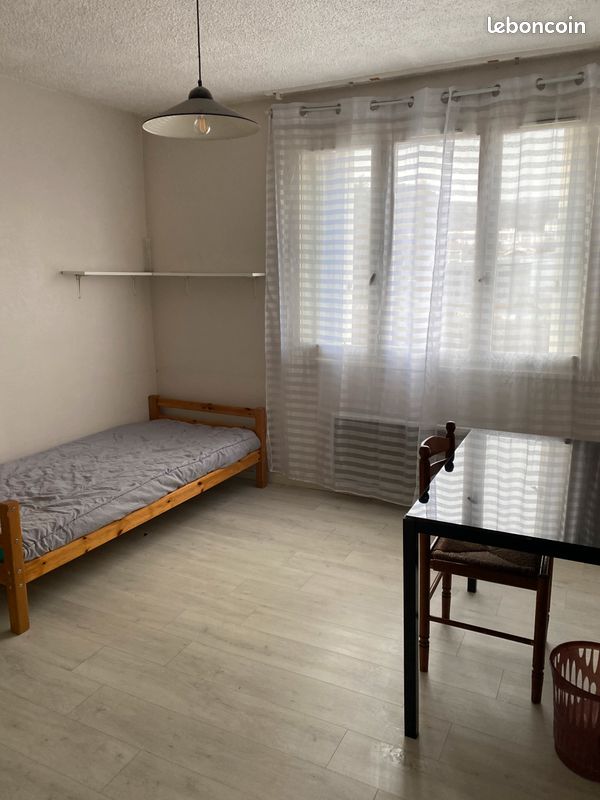 Appartement 1 pièce 20 m² · à Clermont-Ferrand · 20 m² · 535 €