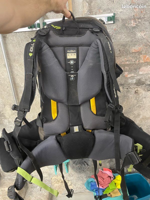 Sac à dos Forclaz Simbium 65 Décathlon Sport Plein air