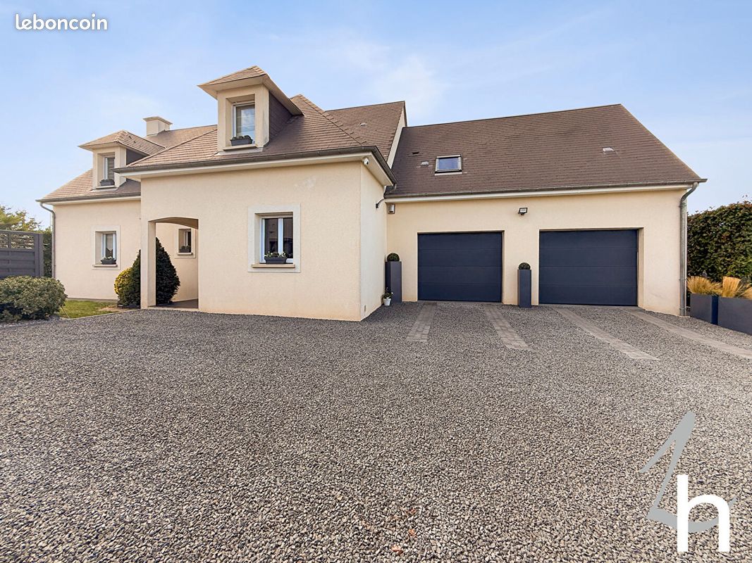 Maison 6 pièces 168 m² · à Vimont · 168 m² · 487 000 €