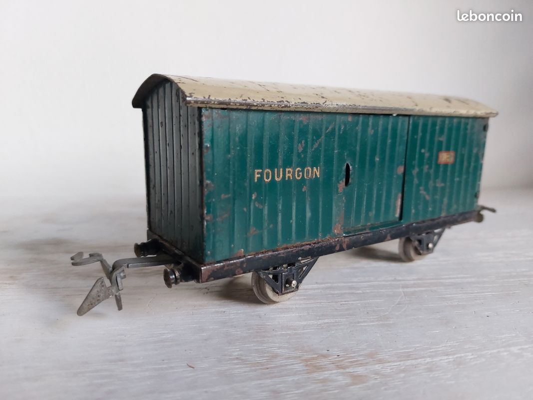LR LE RAPIDE coffret train mécanique wagons SNCF rails