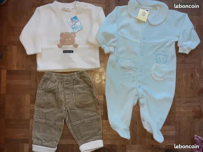 Ensemble pull plus pantalon et pyjama neuf 1 an (image 1)