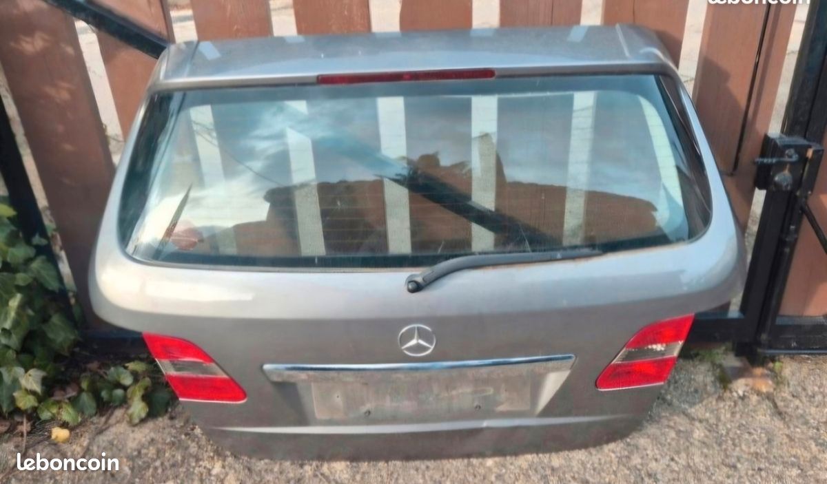Coffre arriere mercedes classe b (image 1)