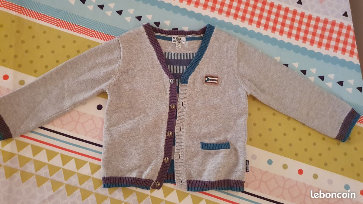 A saisir Gilet nano nanette neuf T 2 ans (image 1)