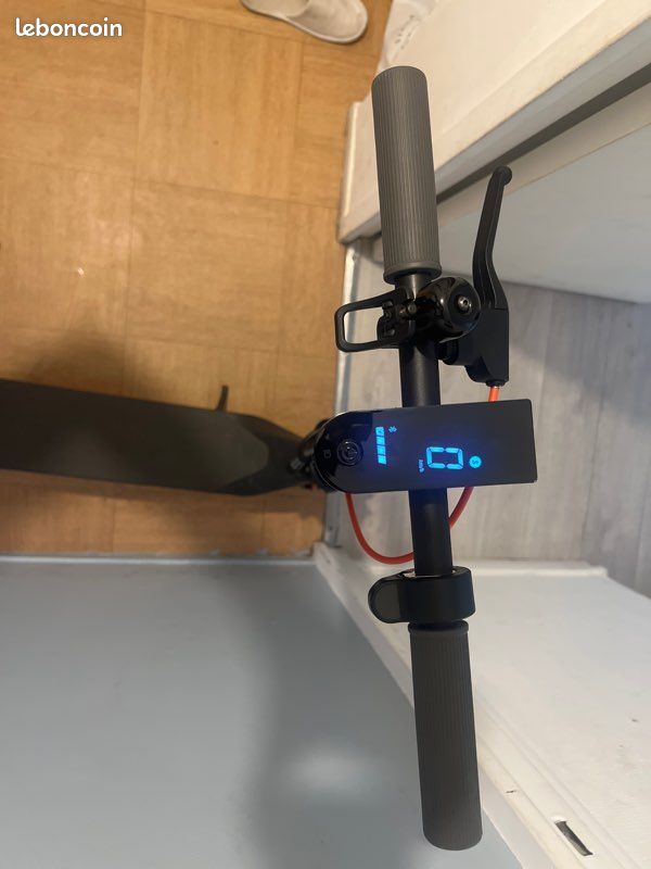 Trottinette électrique xiaomi 4 lite 2n génération (image 4)