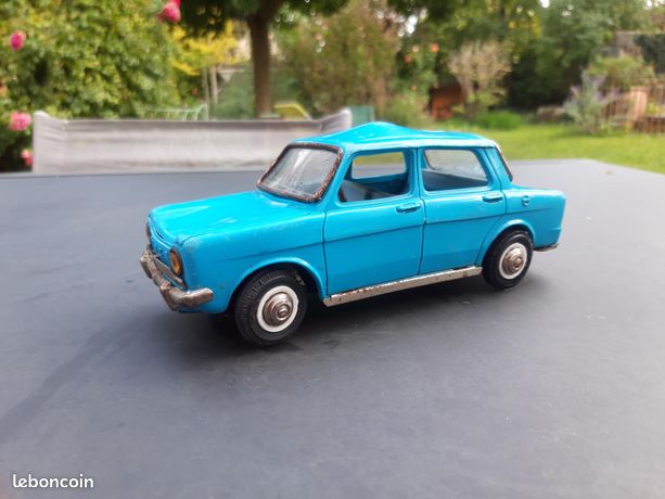 SIMCA 1500, véhicule à restaur... | Voitures, vélos et autres