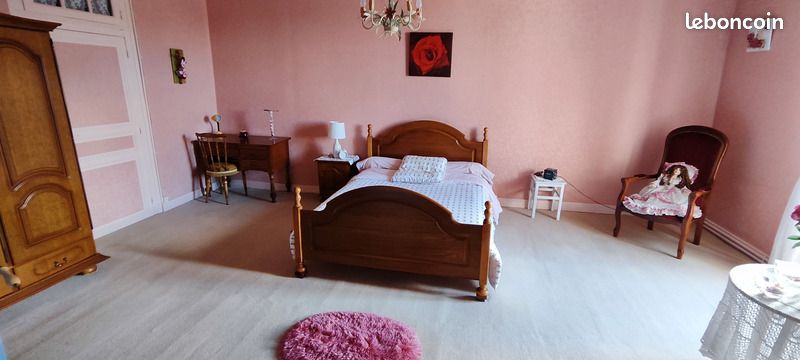Maison de village 7 pièces 236 m² - Terres-de-Haute-Charente 16270 La Péruse (image principale 12)