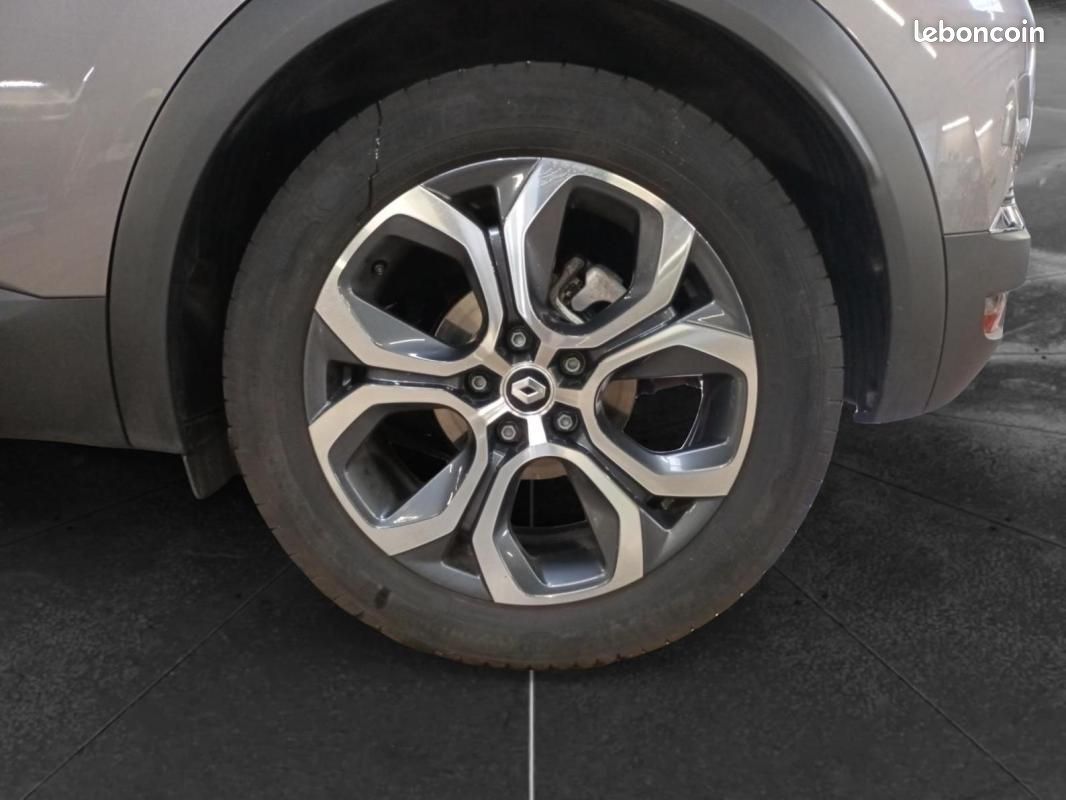 Renault Captur II E-Tech hybride 145 Techno (image 11)