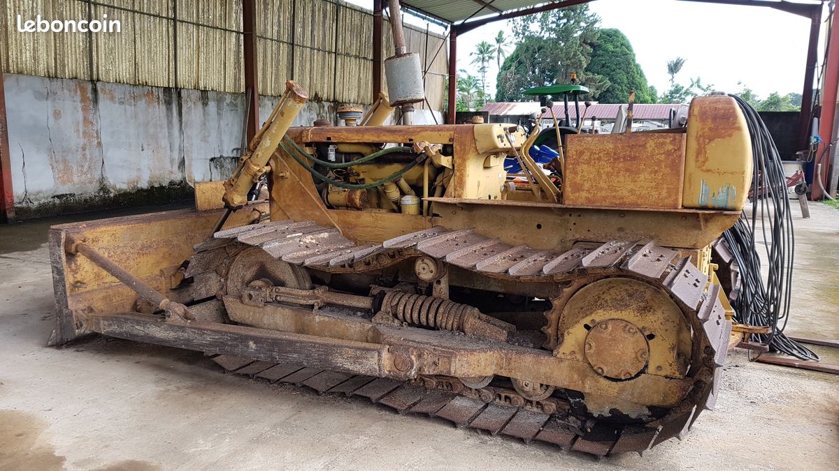 Bulldozer (image 2)