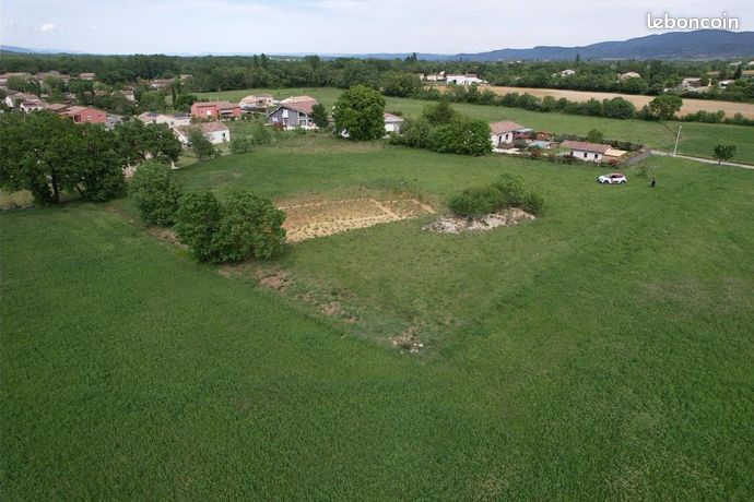 Terrain 2 650 m² Berrias Et Casteljau