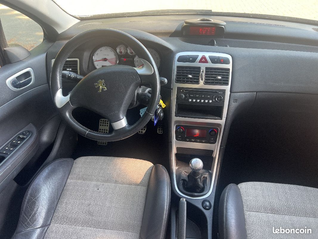 Peugeot 307 2.0 (image 3)