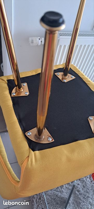 Deux chaises (image 1)