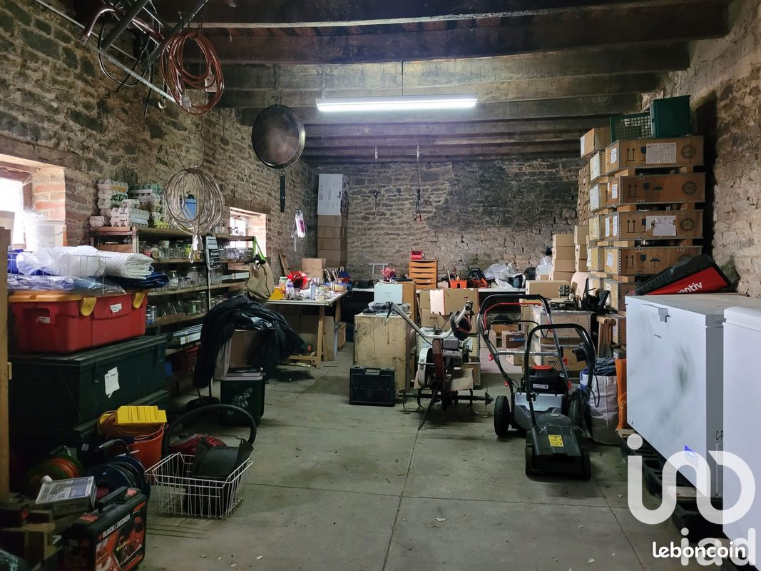 Maison 11 pièces 270 m² - Chatain 86250 (image principale 18)