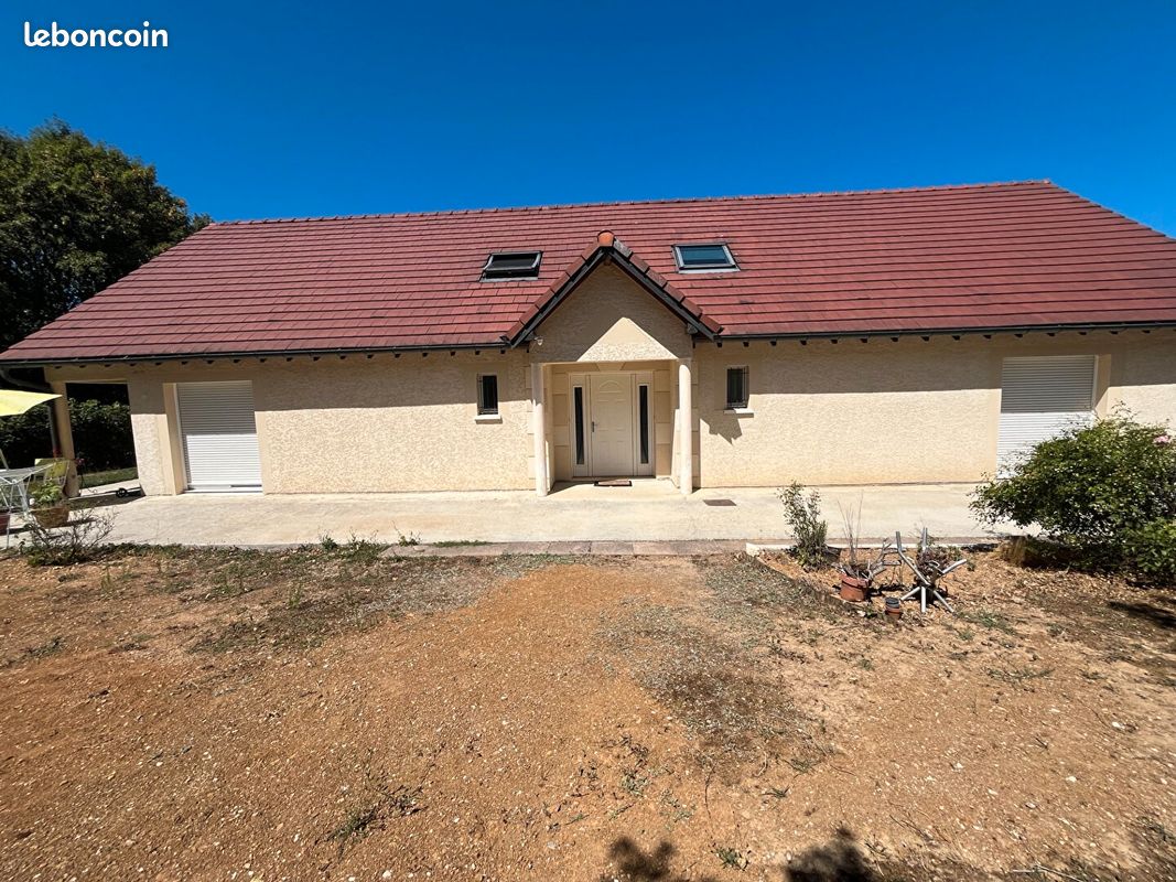 Maison 14 pièces 310 m² · à Besançon · 310 m² · 550 000 €