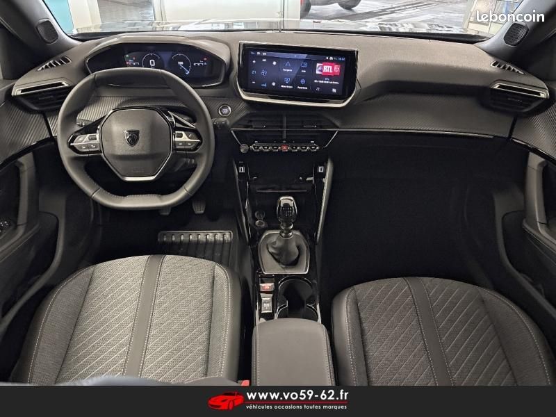 Peugeot 2008 1.2 100ch S&S Allure (image 8)