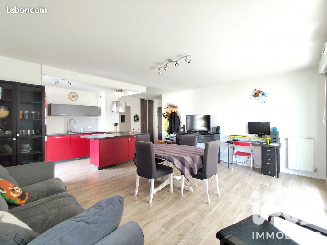 Appartement 3 pièces 69 m² · à Saulx-les-Chartreux · 69 m² · 248 000 €