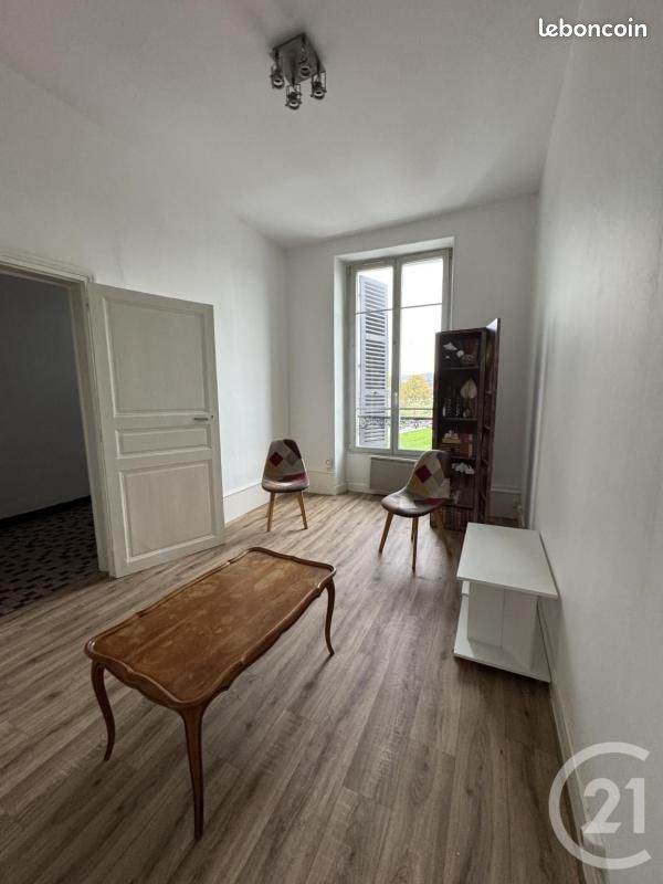 Appartement a louer montlucon - 1 pièce(s) - 28 m2 - Surfyn