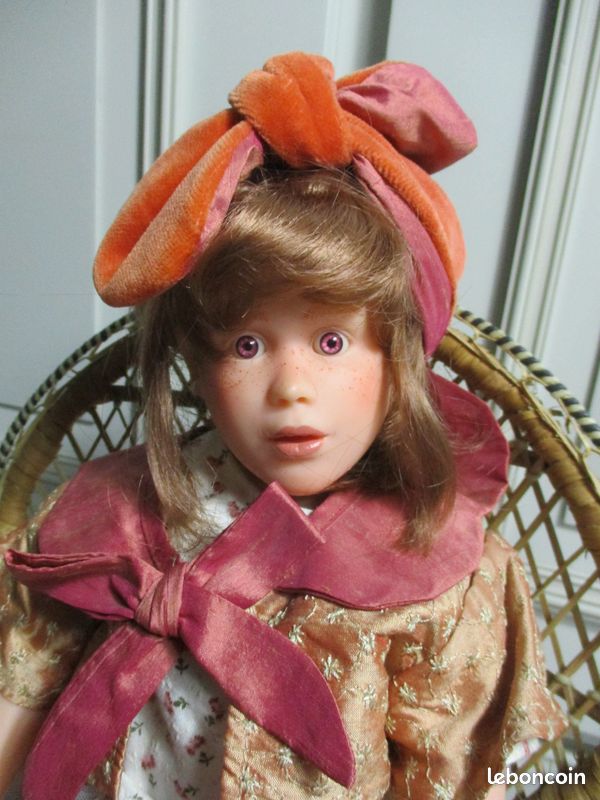 Poupee Corolle Lili au chateau Malou Ancelin n° 138/500 annee 1996 collection decoration vitrine - Jeux & Jouets