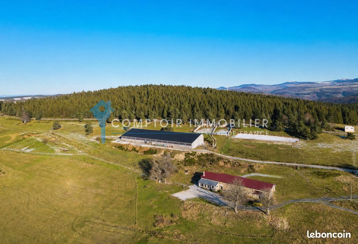 Maison 10 pièces 280 m² · à Mazan-l'Abbaye · 280 m² · 595 000 €