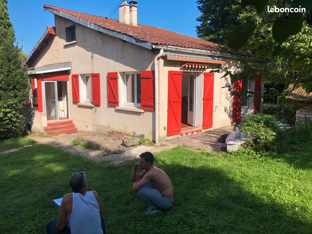 Maison a louer sainte-foy-les-lyon - 6 pièce(s) - 90 m2 - Surfyn