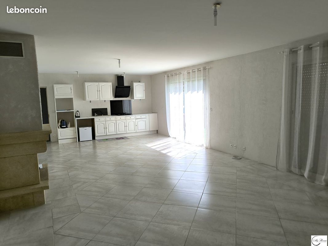 Maison 4 pièces 120 m² · à Tournissan · 120 m² · 214 000 €