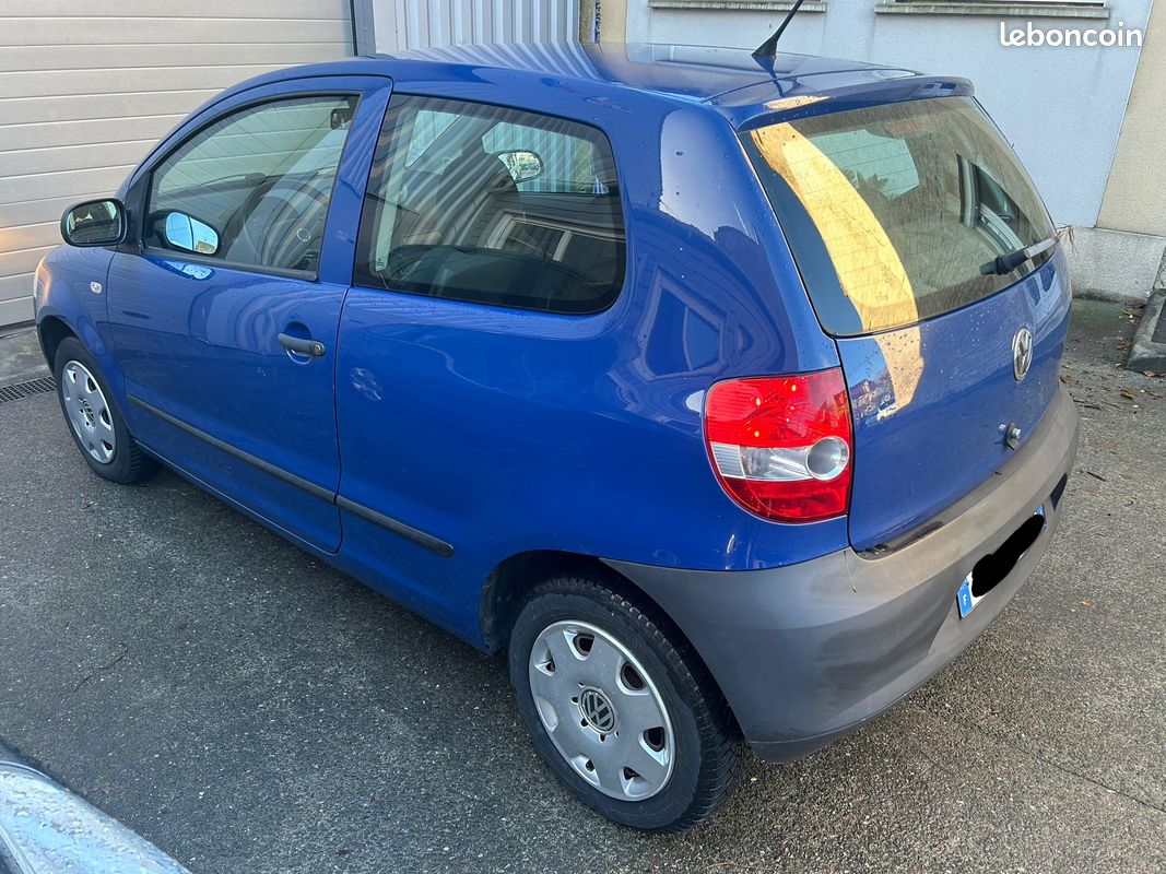Volkswagen Fox Excellent état 123000KM D'origine (image 3)