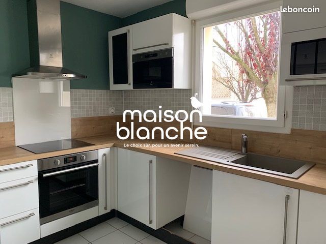 Maison 4 pièces 81 m² · à Surgères · 81 m² · 940 €/mois