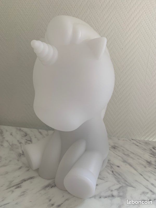 Enceinte lumineuse sans fil (image 1)