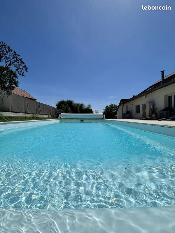 Maison 10 pièces 270 m² · à Beaune · 270 m² · 695 000 €
