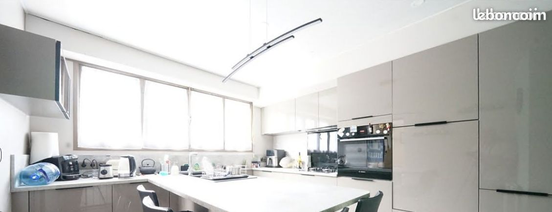 Appartement 7 pièces 160 m² · à Saint-Égrève · 160 m² · 349 000 €