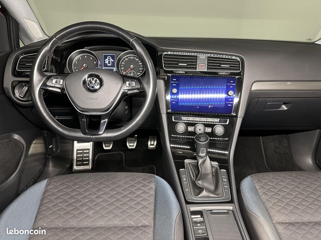 VOLKSWAGEN GOLF VII (2) 1.0 TSi 115 IQ.DRIVE BVM6 5P (image 10)