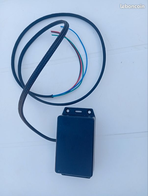Puce programmer clio 16s (image 2)