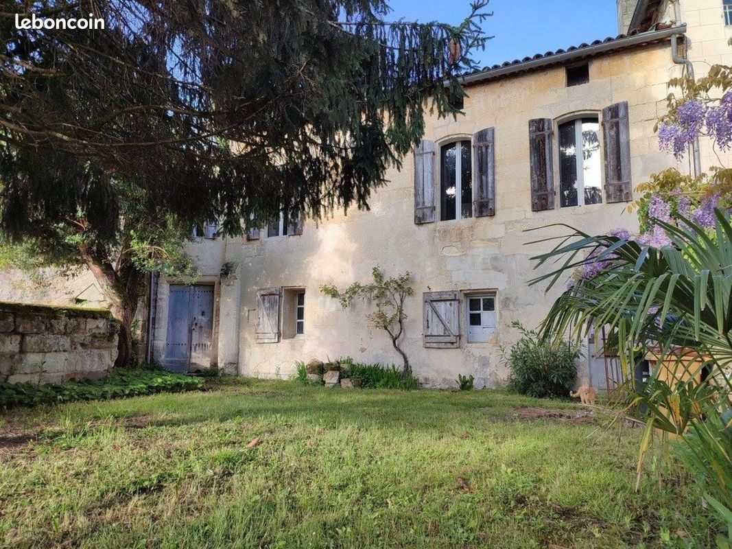 Maison 4 pièces 122 m² · à Saint-Émilion · 122 m² · 364 600 €