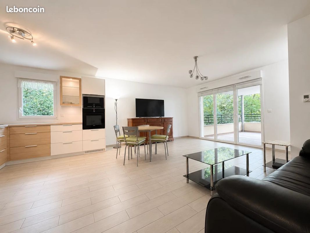 Appartement 3 pièces 71 m² · à Le Plessis-Trévise · 71 m² · 279 000 €