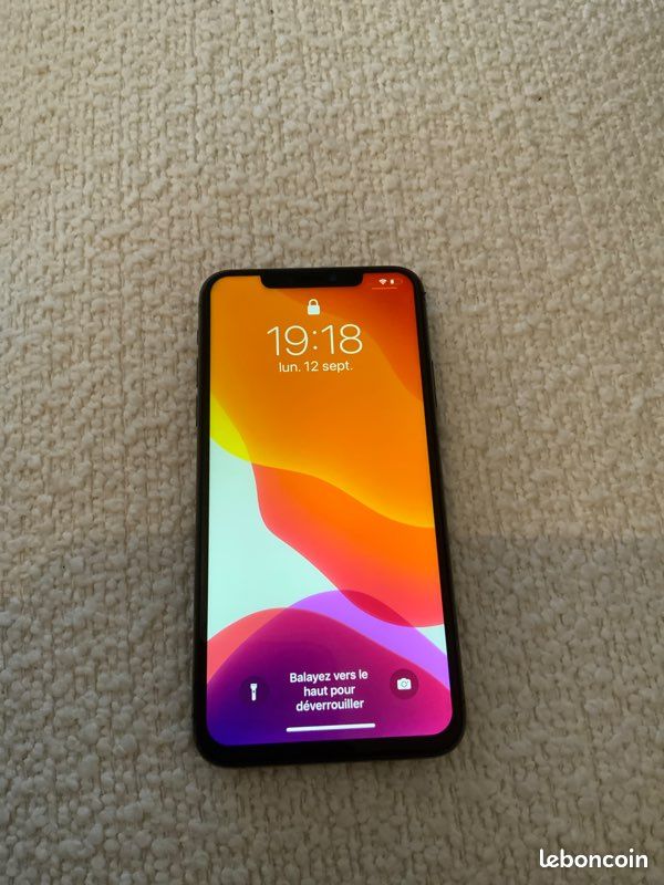 IPhone 11 Pro Max (image 1)