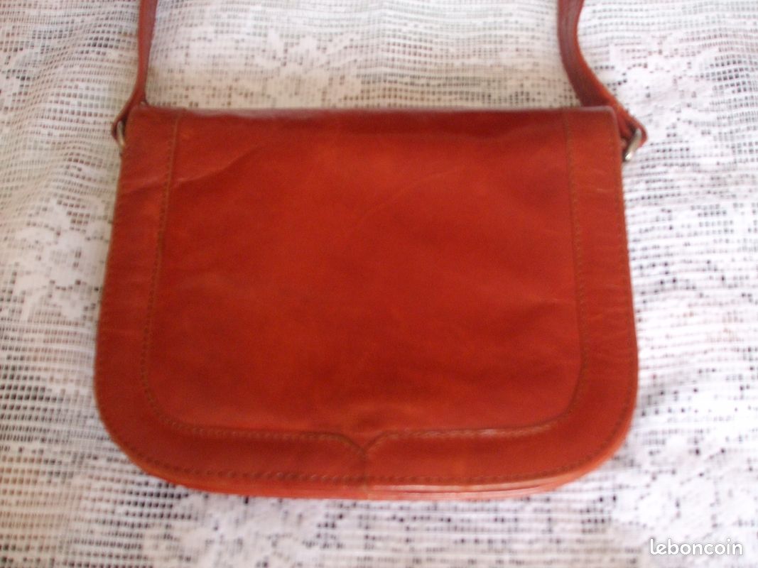Sac bandoulière femme en cuir /camel (image 2)