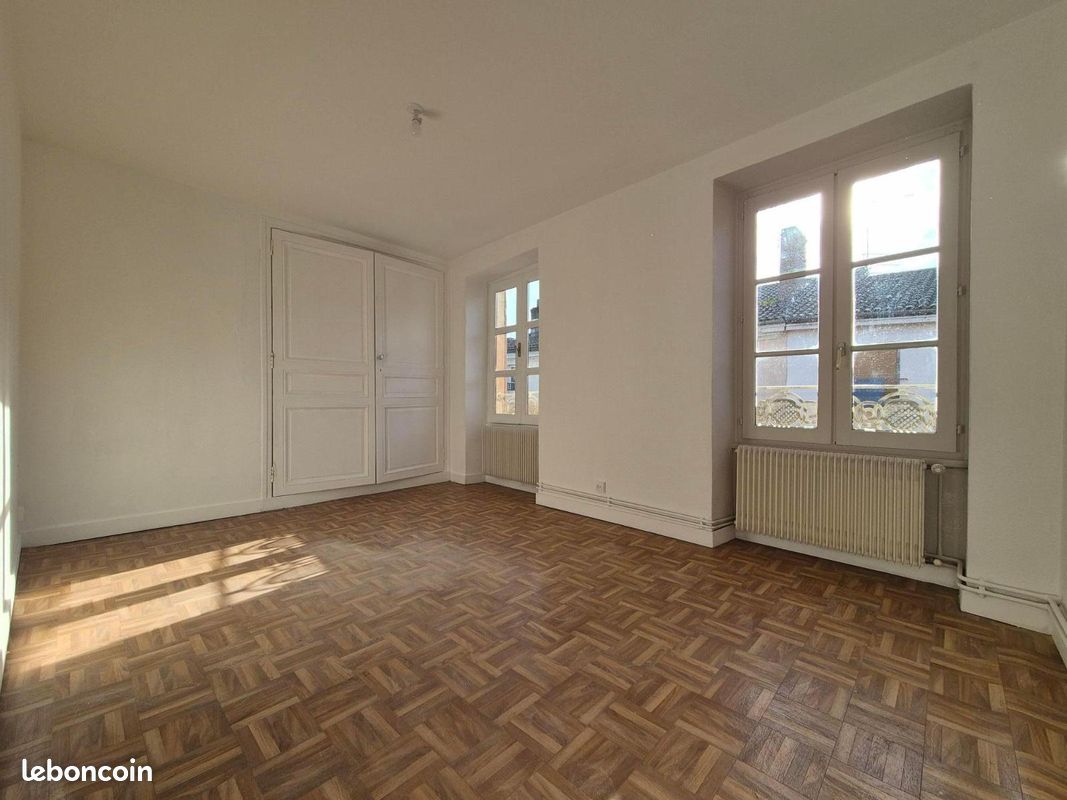 Appartement 2 pièces 43 m² · à Mâcon · 43 m² · 410 €/mois