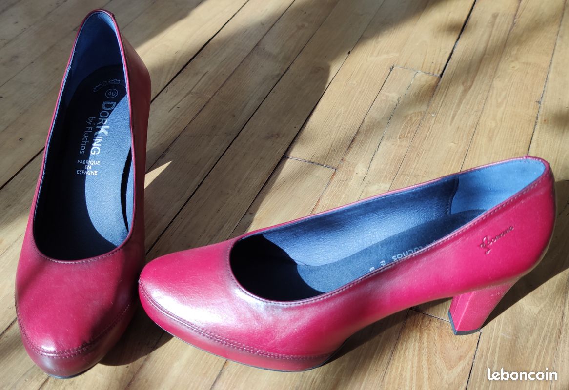 Fluchos Dorking Escarpins rouge bordeaux cuir Talons cm