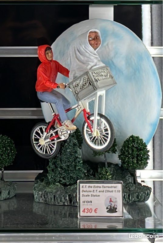 Statuette E.T. L'extra-terrestre 1/10 Deluxe Art Scale - E.T. & Elliot Par Iron Studios