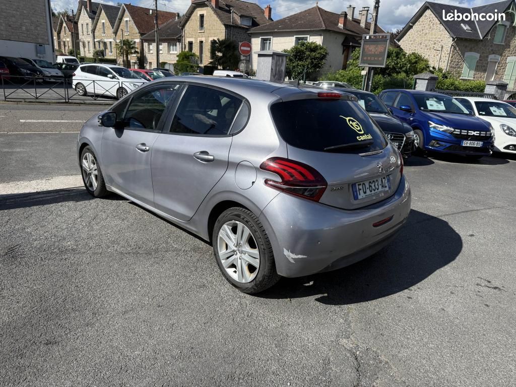 PEUGEOT 208 1.5 BlueHDi S&S - 100 Allure GPS + RADAR AR + CLIM (image 3)