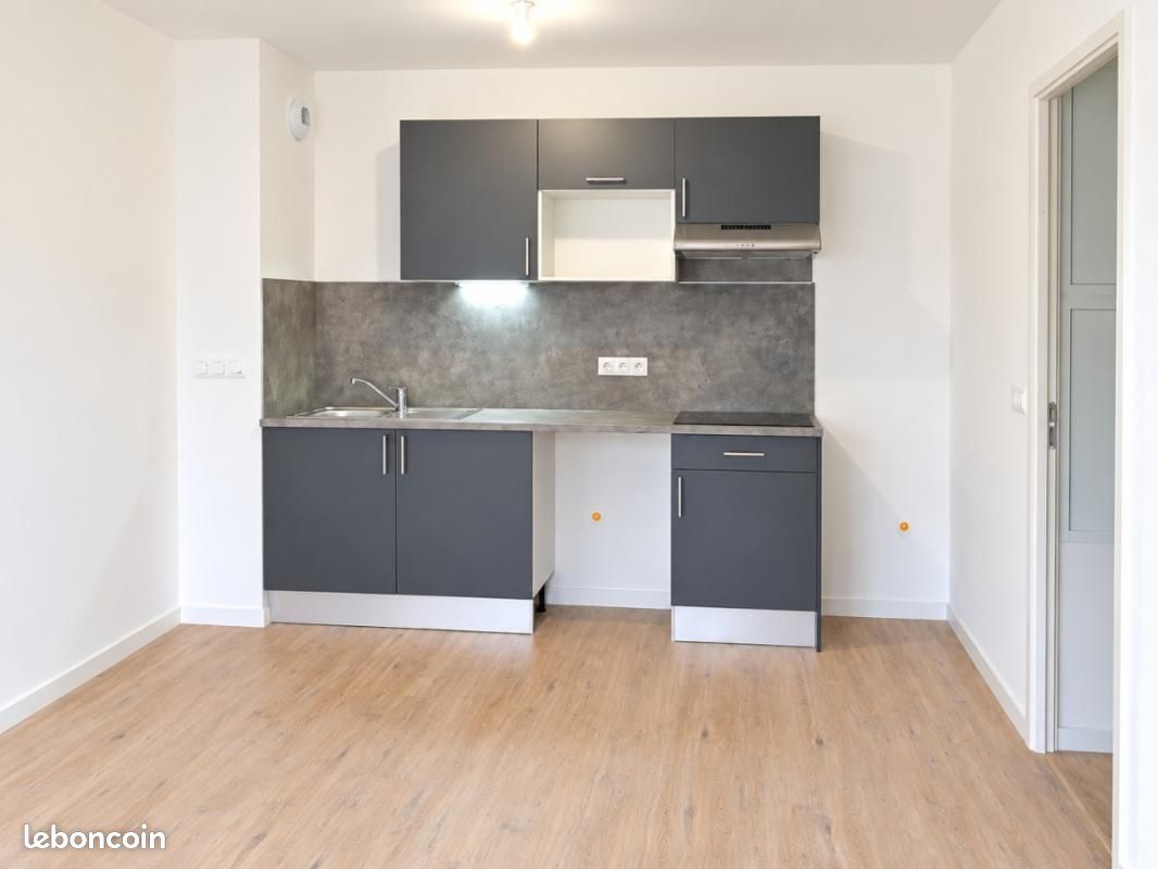 Appartement 2 pièces 42 m² · à Valenciennes · 42 m² · 608 €/mois