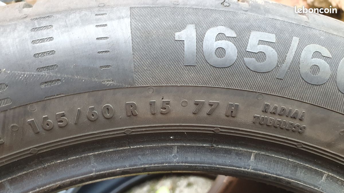 165/60/15 Continental comme neuf (image 3)